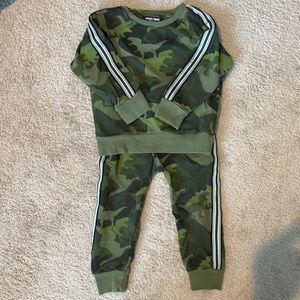 Matching Dinosaur Set 🦖